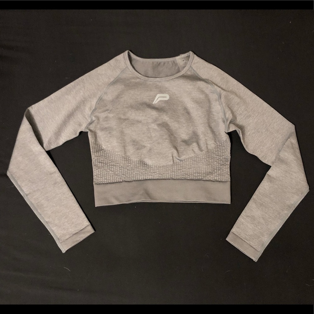 ADAPT Seamless Long Sleeve Crop Top